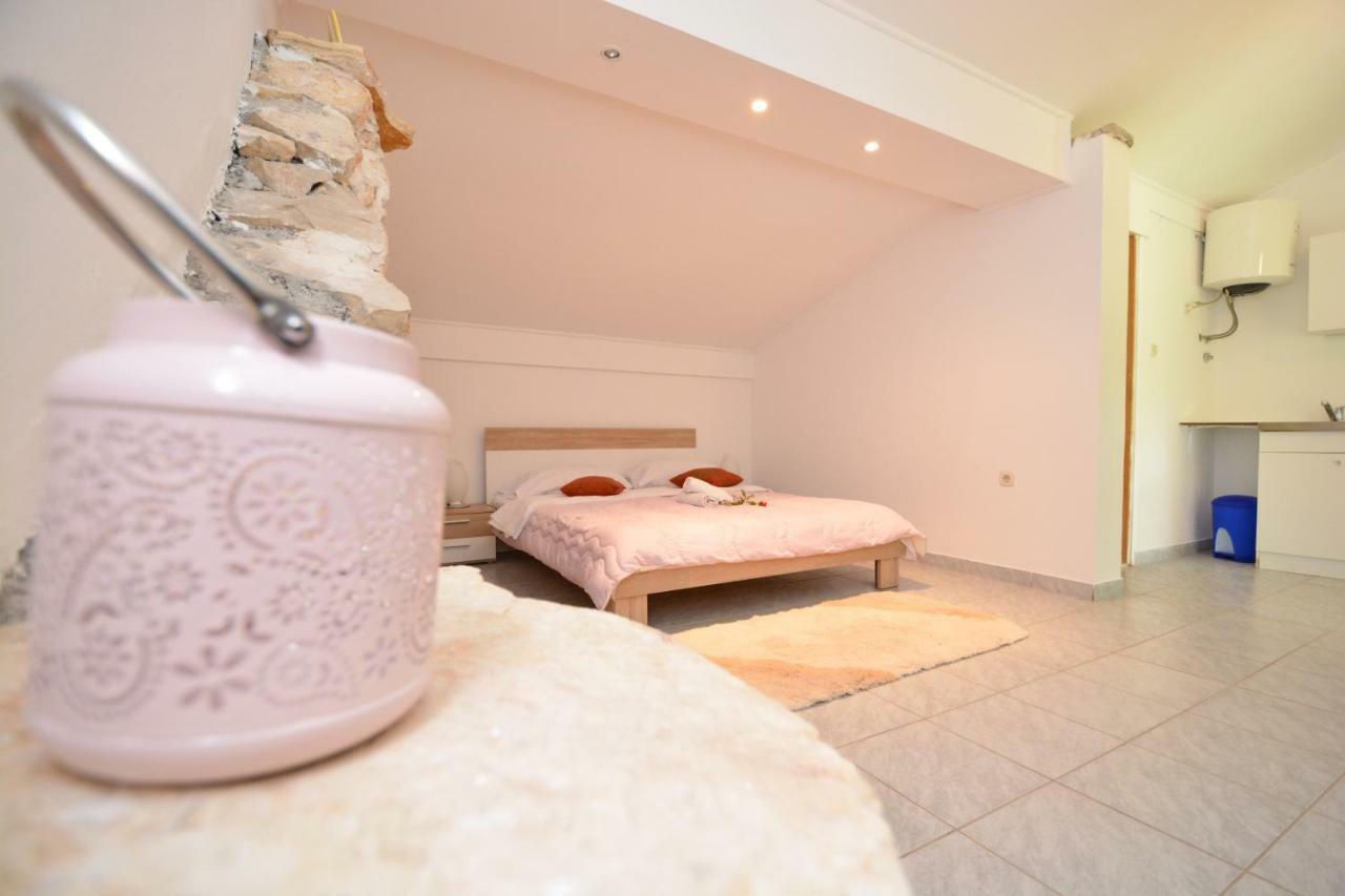 Apartmani Maca Sikovo Exterior foto